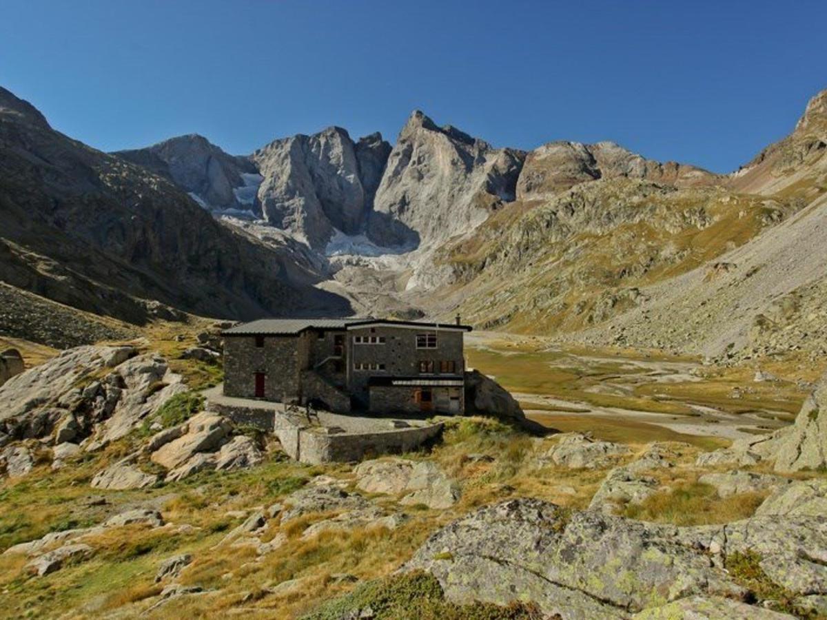 Duplex Renove 2 Chambres Avec Wifi, Cuisine Equipee Et Local Ski, En Centre-Ville De Cauterets - Fr-1-401-179 ภายนอก รูปภาพ